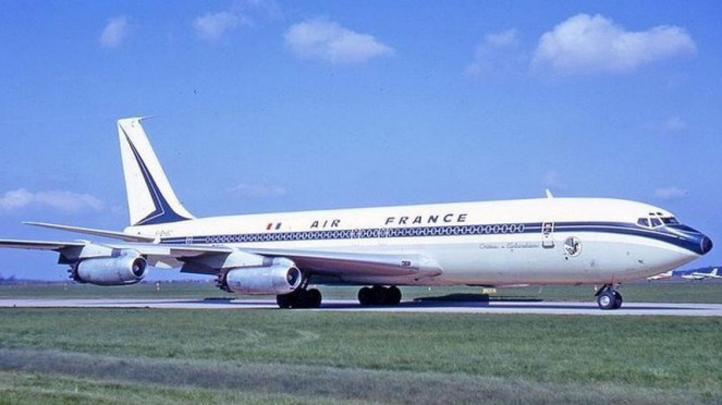 Pesawat Air France Boeing 707-300