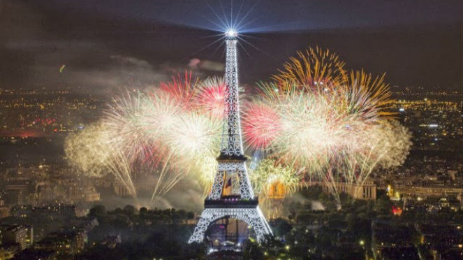 Menara Eifel, Prancis