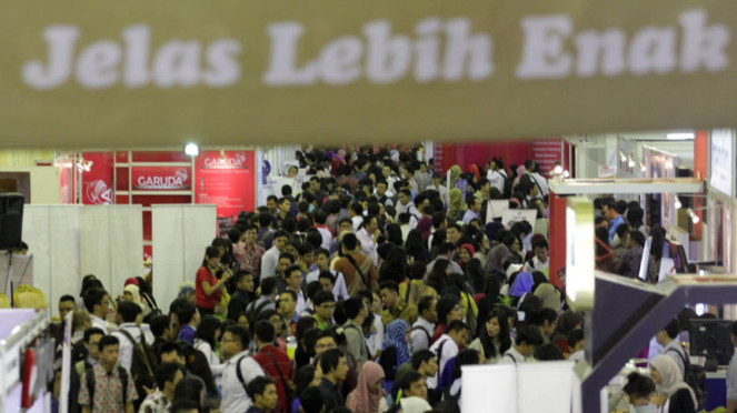 Ribuan Pencari Kerja Padati Mega Career Expo
