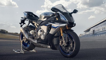 Yamaha YZF-R1M