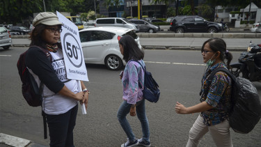 Peringati hari pejalan kaki