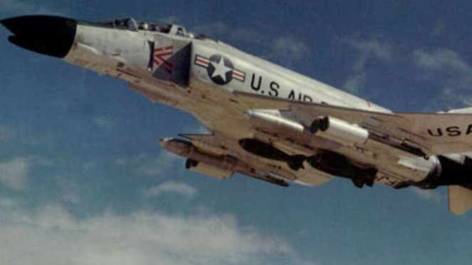 Jet Tempur AS, F-4 Phantom., MiG-25 Foxbat, Pesawat tempur militer Rusia MiG-31 fighter, VIVA Militer: Jet tempur Jepang, Mitsubishi F-15/DJ Eagle, Pesawat Sukhoi Su-27 Flanker Ukraina - Air Force, VIVA Militer: Pesawat tempur Mikoyan-Gurevich MiG-23, VIVA Militer: Pesawat tempur F-15K Slam Eagle militer Korea Selatan, VIVA Militer: Jet tempur Mikoyan MiG-29 militer Slovakia, VIVA Militer: Jet tempur Israel menggempur Rafah, Palestina, VIVA Militer: Pesawat Jet Tempur F-22 Raptor, Jet Tempur AS, F-4 Phantom.