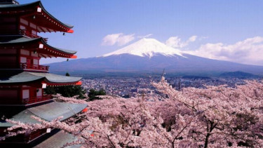 Gunung Fujiyama, Jepang.