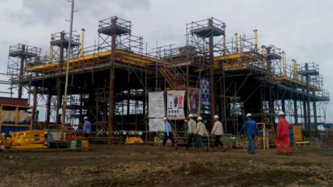 Konstruksi Platform kilang lepas pantai