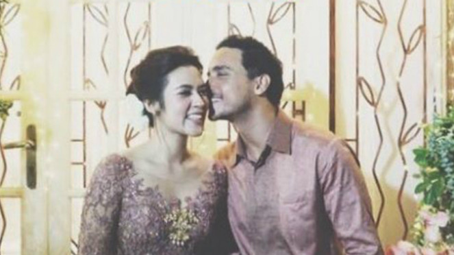 Raisa dan Hamish., 1. Awal Pertemuan , 2. Momen Kedekatan , 3. Momen Lamaran , 4. Momen Pernikahan, 4. Kelahiran Buah Hati, 5. Resmi Akan Bercerai