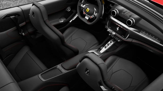 Interior mobil mewah. Foto ilustrasi.