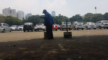Lahan parkir gratis di SUGBK, Senayan, Jakarta  