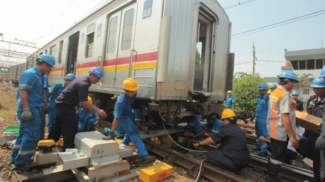 Lagi, KRL Anjlok