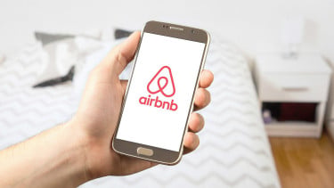 Ilustrasi layanan Airbnb.