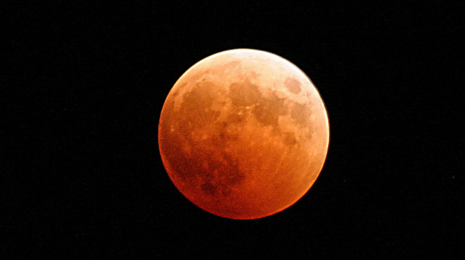 Ilustrasi Gerhana Bulan Total