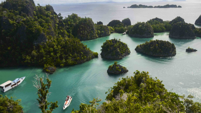 Dermaga Piaynemo Island, Kabupaten Raja Ampat