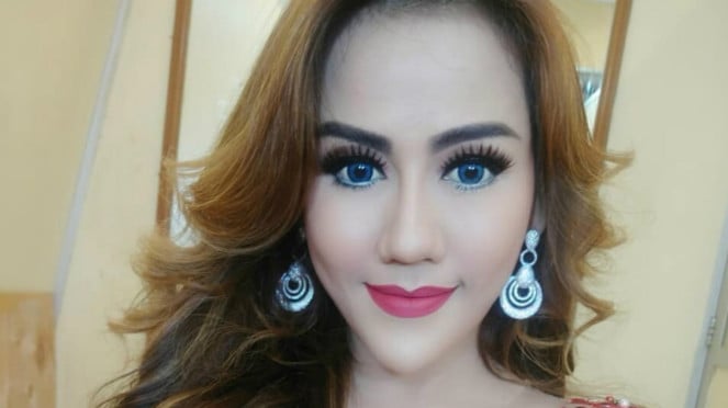 Nita Thalia, Denada sebelum dan sesudah operasi, Nita Thalia, Jessica Iskandar, Iis Dahlia, Dena Rachman