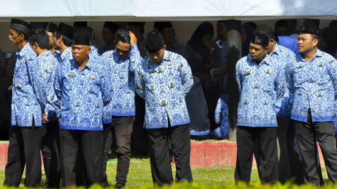 Ilustrasi Aparatur Sipil Negara (ASN) PNS dan PPPK.