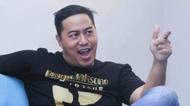 Kunjungan Pandji Pragiwaksono dan Popon Kerok di VIVA.co.id