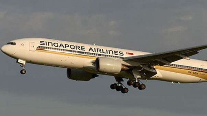 Singapore Airlines Boeing 777, Pesawat Boeing 757 United Airlines, Garuda Indonesia Pensiunkan Pesawat Boeing 747-400, Singapore Airlines Boeing 777, Qatar Airways Boeing 787 Dreamliner, Pesawat mewah Qatar Amiri Boeing 747-8(BBJ) yang akan diberikan ke Trump