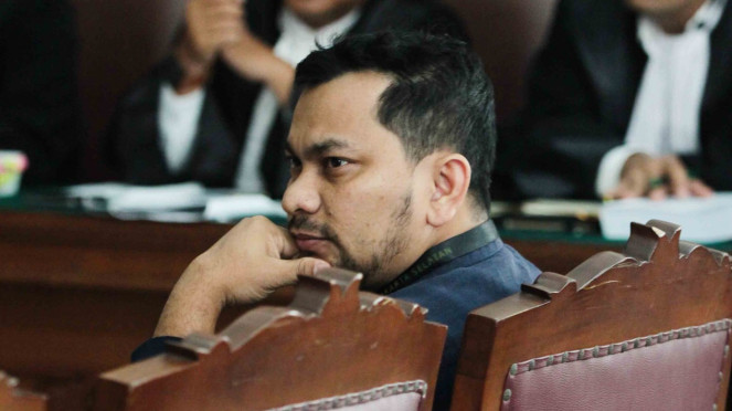 Penyanyi Tompi, Jefri Nichol, Sunan Kalijaga., Asri Welas., Penyanyi Tompi