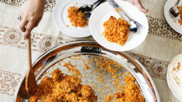 Ilustrasi makanan/ buka puasa/ batalkan puasa., 1. Hari Tasyrik, 2. Hari Raya Idulfitri, 3. Hari Raya Iduladha, 4. Hari Syak (30 Sya’ban), 5. Waktu dalam Kondisi Tidak Suci bagi Perempuan