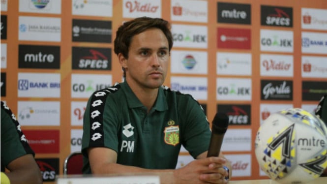 Pelatih Bhayangkara FC, Paul Munster