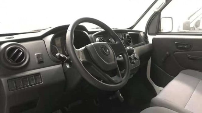 Kabin mobil pikap DFSK SuperCab dengan setir kiri untuk ekspor