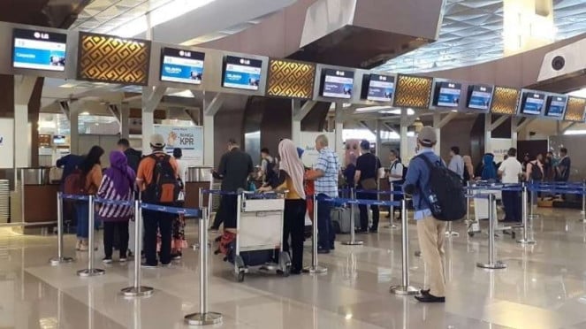 Ilustrasi harga tiket pesawat pendorong inflasi.