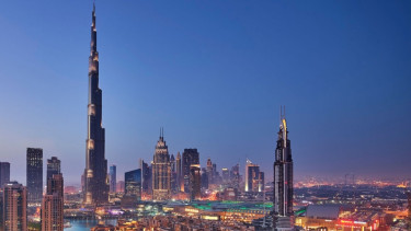 Gedung Tertinggi di Dunia, Burj Khalifa, Dubai, Uni Emirat Arab (UEA).