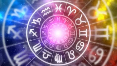 ilustrasi zodiak, 1. Aries, 2. Libra, 3. Gemini, 4. Sagittarius