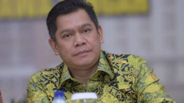 Wakil Ketua DPR dari Fraksi Golkar Adies Kadir
