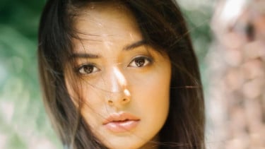 Aurelie Moeremans.