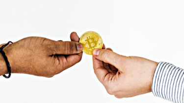 Ilustrasi Bitcoin. (FOTO: Unsplash/Rawpixel)