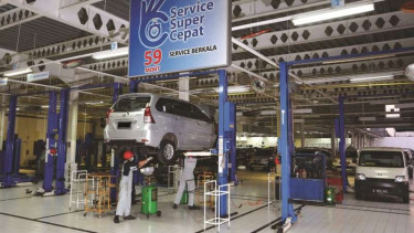 Ilustrasi bengkel mobil Daihatsu