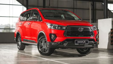 Toyota Innova.