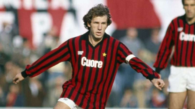 Franco Baresi saat memperkuat AC Milan., Rio Ferdinand , Julio Cesar, Julio Cesar, Franco Baresi, Gianluigi Buffon, Roy Keane, Michael Carrick, Michael Owen