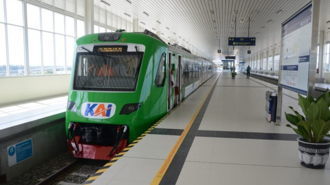 Kereta Api Bandara Yogyakarta International Airport (KA Bandara YIA).