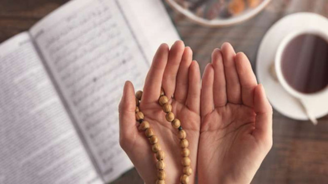Ilustrasi puasa., Apa Itu Puasa Tarwiyah?, Dasar Anjuran dan Keutamaan Puasa Tarwiyah, 5 Keutamaan Puasa Tarwiyah yang Perlu Diketahui, Apakah Boleh Berpuasa Tarwiyah dan Arafah Sekaligus?, Jangan Lewatkan Keberkahan Hari Tarwiyah