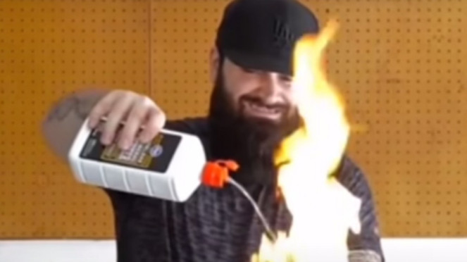 Woll Frost mualaf setelah gagal bakar Alquran.