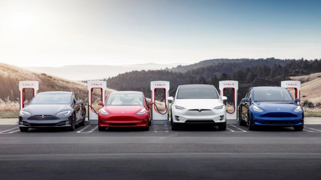 Mobil listrik Tesla.
