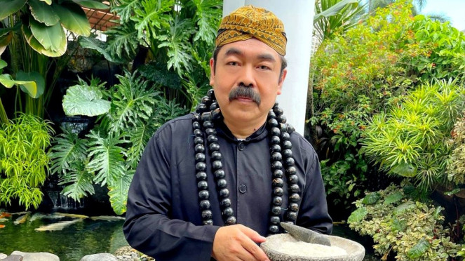 Suami Inul Daratista, Adam Suseno, Mulan Jameela, Inul dan Adam, Suami Inul Daratista, Adam Suseno , Penggawa Timnas Indonesia, Rizky Ridho melamar sang kekasih Sendy Aulia., Inul Daratista dan Adam Suseno