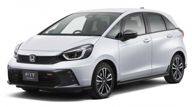 Honda Fit RS atau dikenal sebagai Honda Jazz