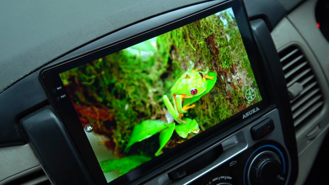 Head unit mobil