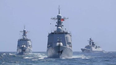 Kapal perang Angkatan Laut China (PLAN) di dekat perairan Taiwan