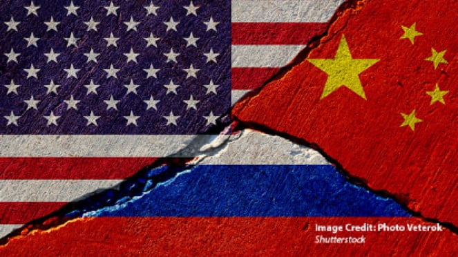Bendera AS, Rusia, dan China., VIVA Militer: Ilustrasi agen spionase, Bendera AS, Rusia, dan China., Bendera China (Ilustrasi), VIVA Militer: Pasukan Angkatan Bersenjata Federasi Rusia (VSRF), Peta Pipa Jalur Gas Rusia ke Eropa., Kutub Utara, Lapisan es di Arktik mulai mencair.