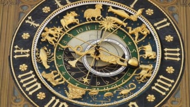 Zodiak yang paling sering overthinking, 1. Aries (21 Maret – 19 April), 2. Taurus (20 April – 20 Mei), 3. Gemini (21 Mei – 20 Juni), 4. Cancer (21 Juni – 22 Juli), 5. Leo (23 Juli – 22 Agustus), 6. Virgo (23 Agustus – 22 September), 7. Libra (23 September – 22 Oktober), 8. Scorpio (23 Oktober – 21 November), 9. Sagittarius (22 November – 21 Desember), 10. Capricorn (22 Desember – 19 Januari), 11. Aquarius (20 Januari – 18 Februari), 12. Pisces (19 Februari – 20 Maret)