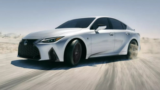 ilustrasi gambar mobil Lexus IS 350 F terbaru