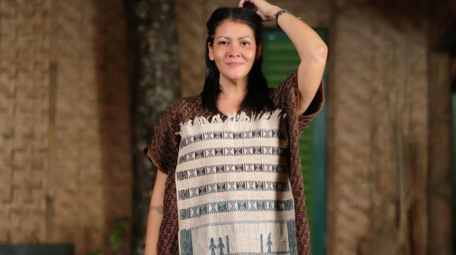Melanie Subono.