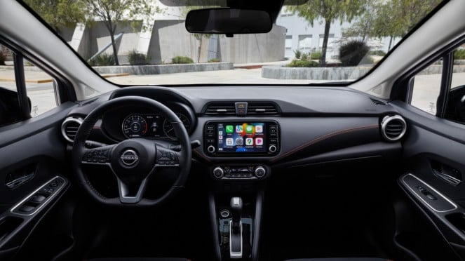 Ilustrasi gambar interior mobil Nissan Versa terbaru