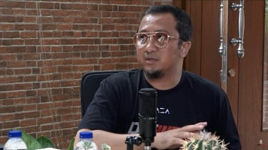 Ustaz Yusuf Mansur.