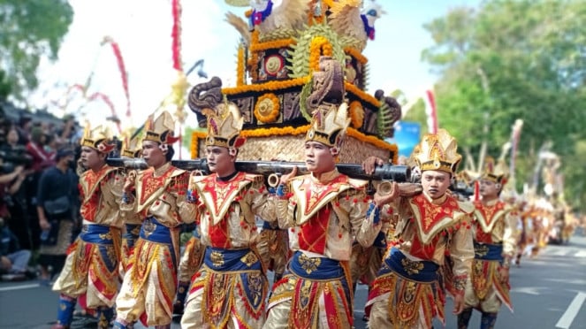 (ilustrasi) Pawai festival budaya jadi salah satu agenda pariwisata Bali