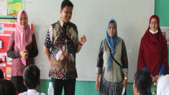 Kepala Dinas Pendidikan dan Kebudayaan Tangerang Selatan, Deden Deni.