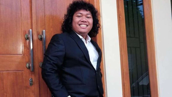 Marshel Widianto, Andika Mahesa, Menteri UMKM, Maman Abdurrahman dan istri, Tina Astari., Konser Sheila On 7 di Lanud Soewondo, Kota Medan.(istimewa/VIVA), Adhisty Zara