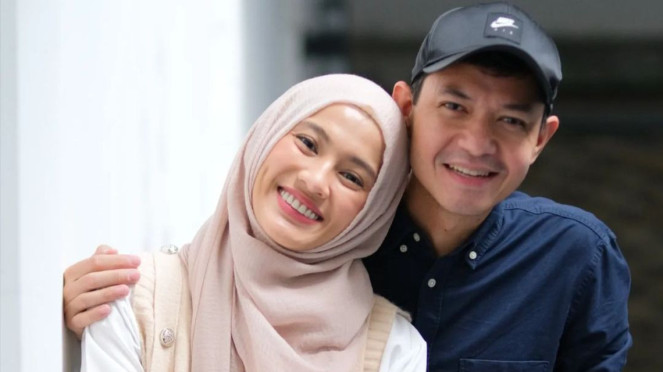 Dude Harlino dan Alyssa Soebandono